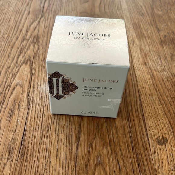 June Jacobs Intensive Age Defying Peel Pads - Picture 2 of 6